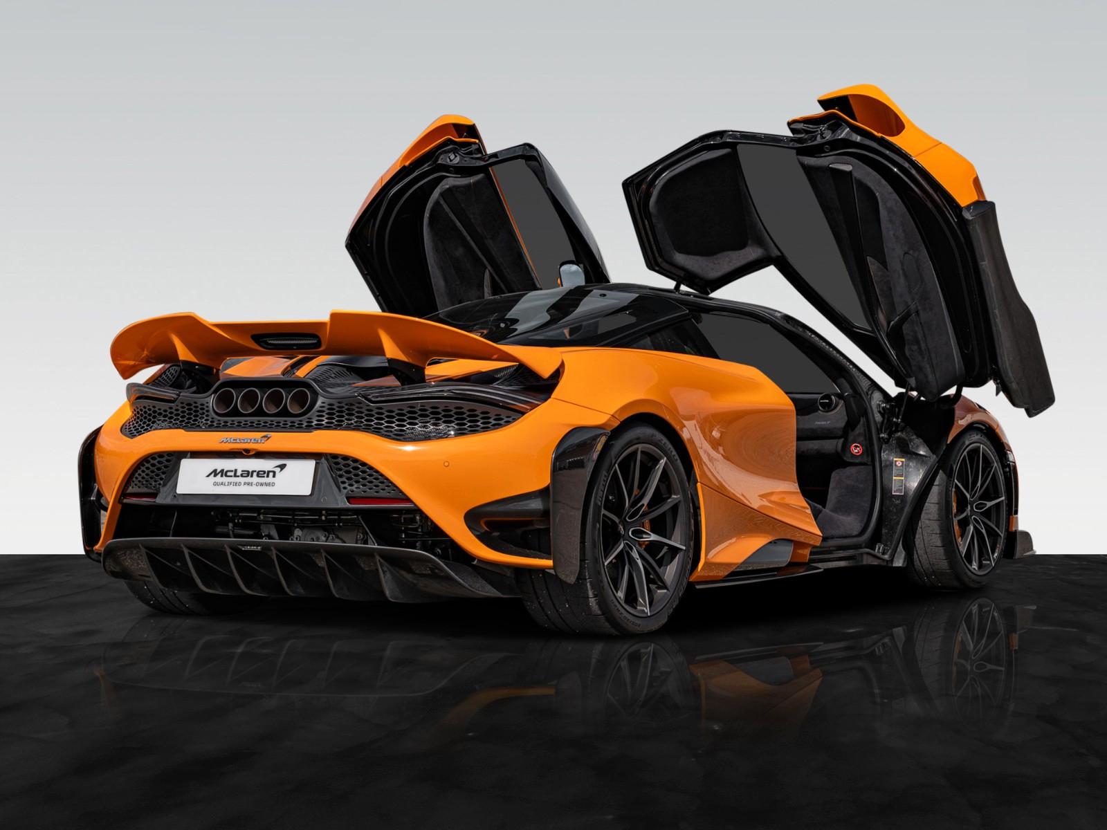 McLaren 765LT Coupé | Racing Seats | Engine Window
