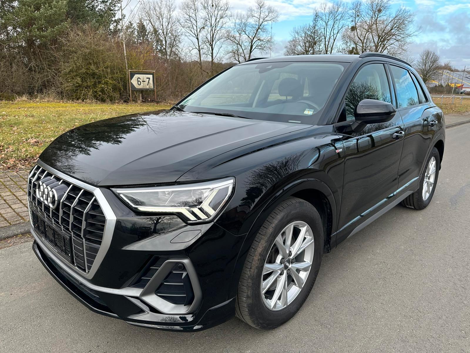Audi Q3 40 TFSI quattro S line Navi 190ps 1 Hand