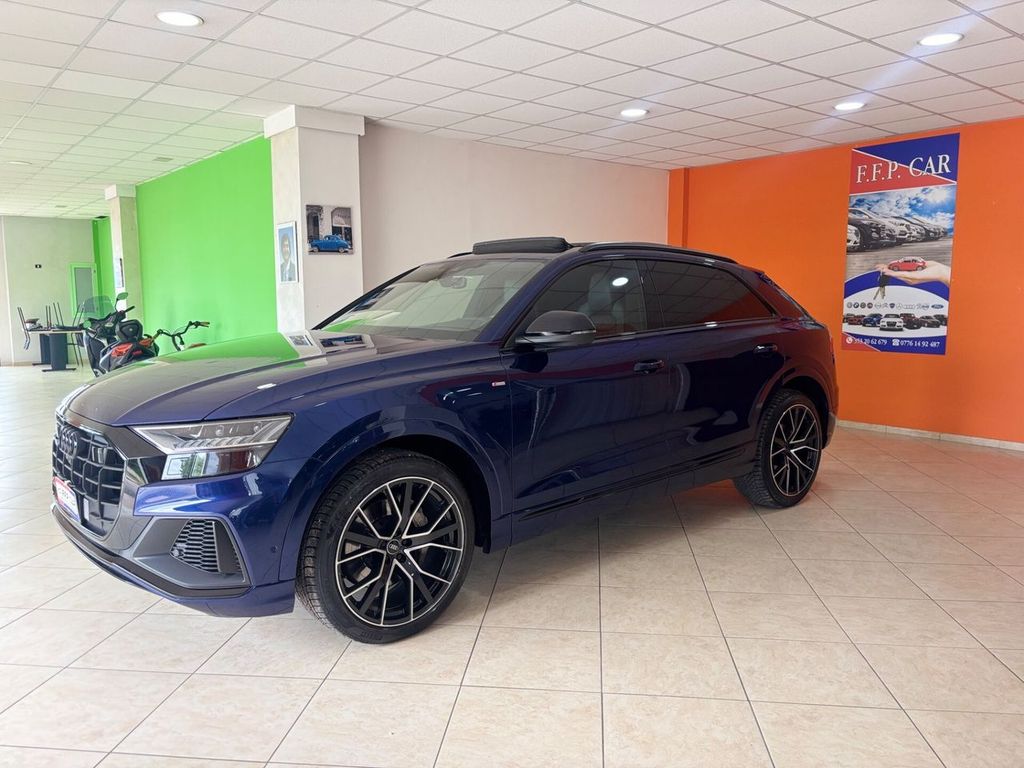 Image of Audi Q8