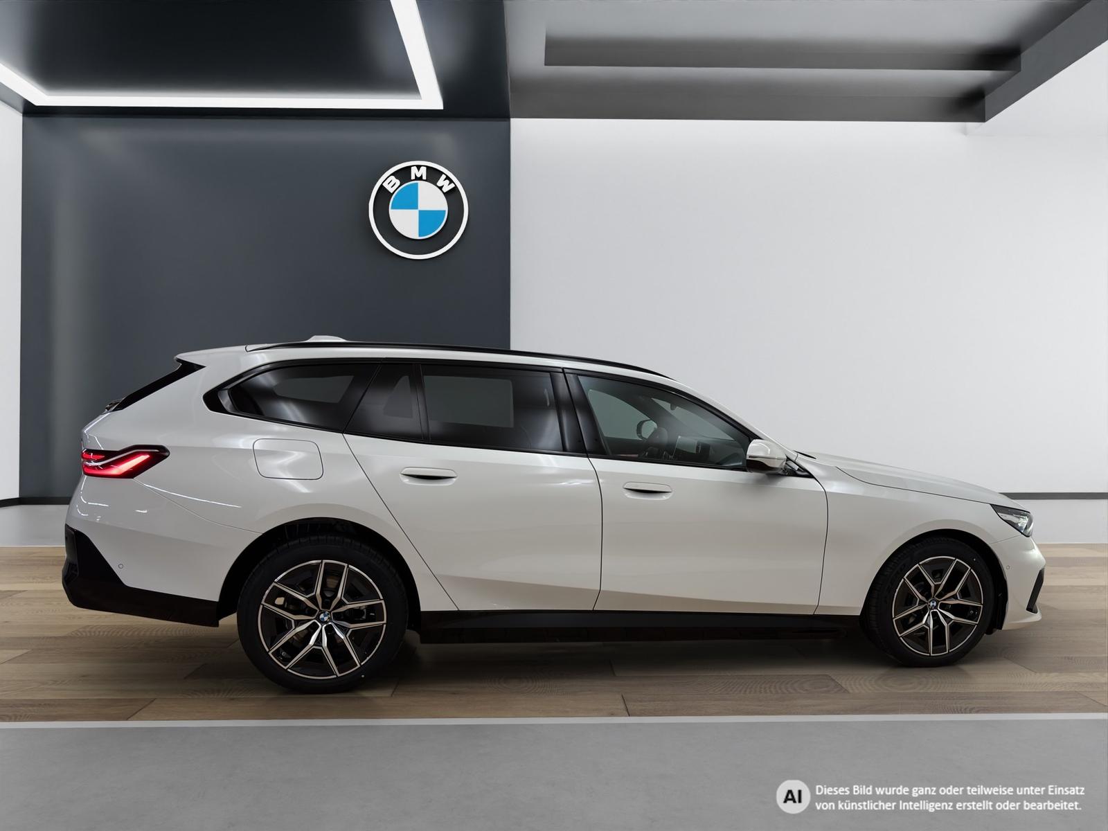 BMW 530e xDrive Touring [M Sport, ACC, AHK, h&k]