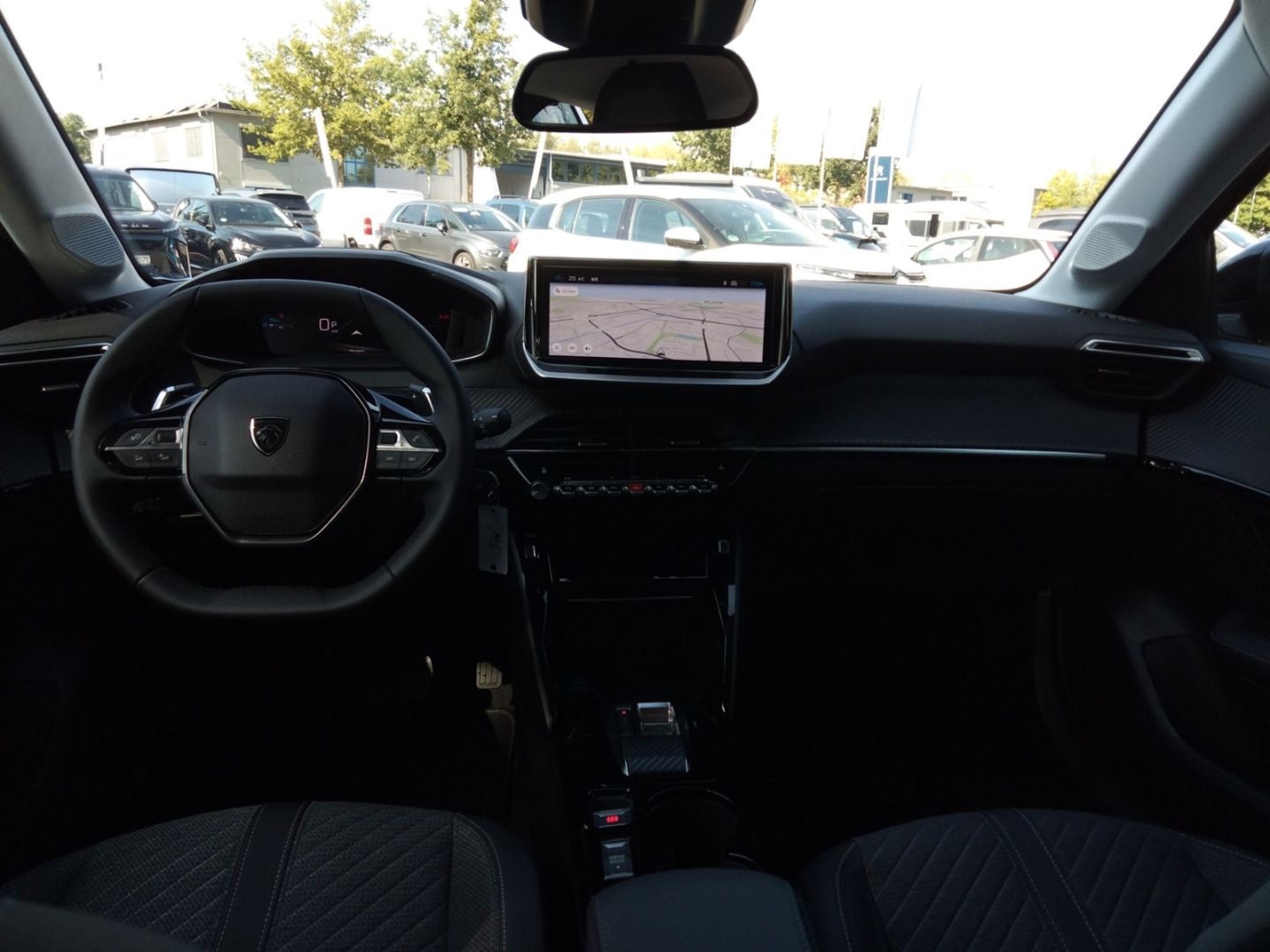 Peugeot 208 - Bild 11