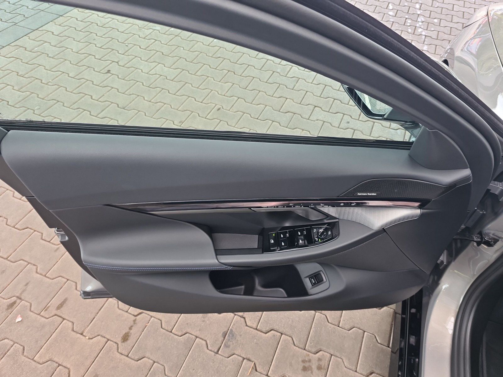 BMW 520 - Bild 17