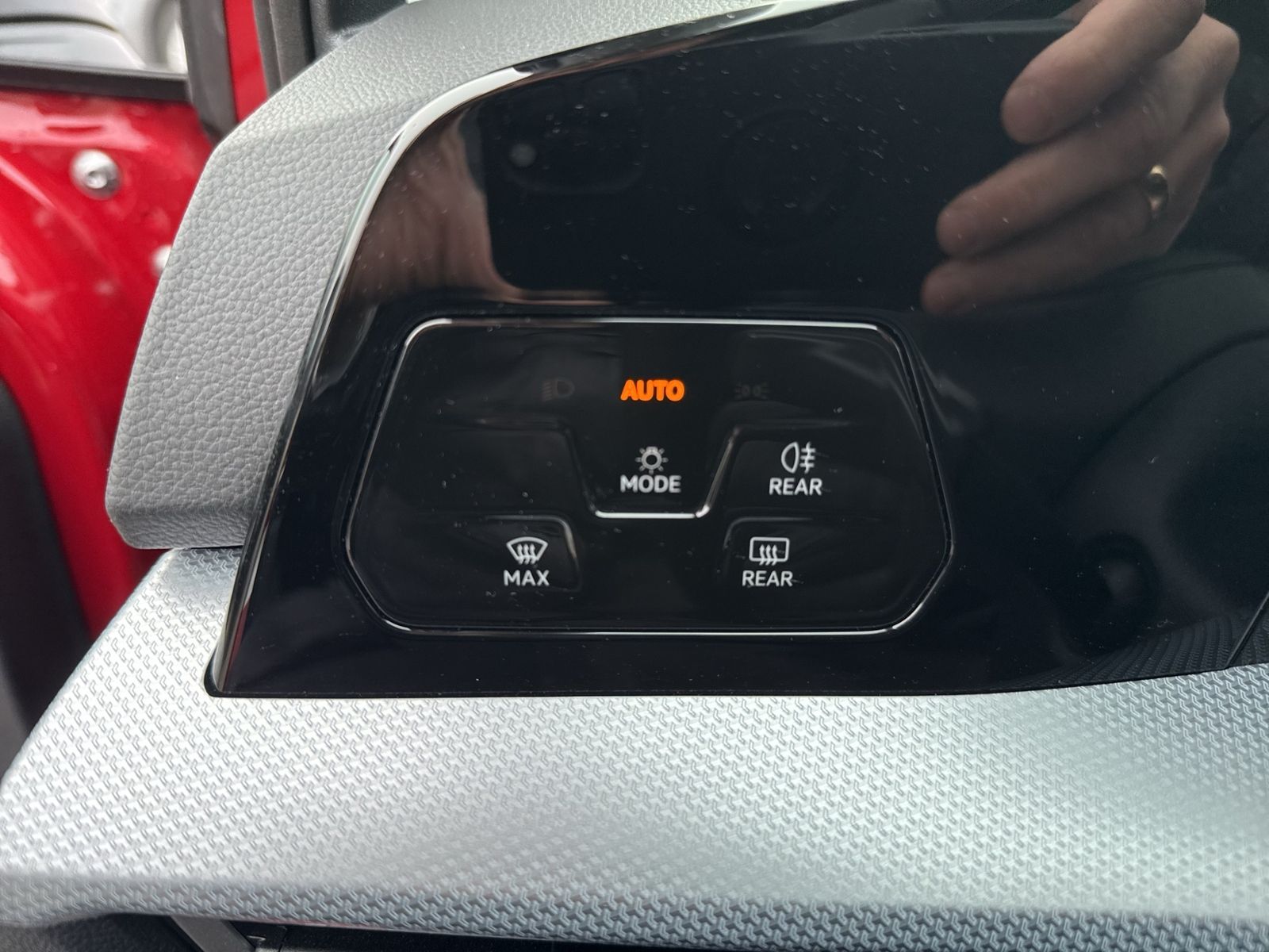 Golf VIII 1.5 eTSI Goal, AHK, Navi, ACC, RearVie