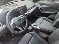 BMW iX2 - Vorschau Bild 4