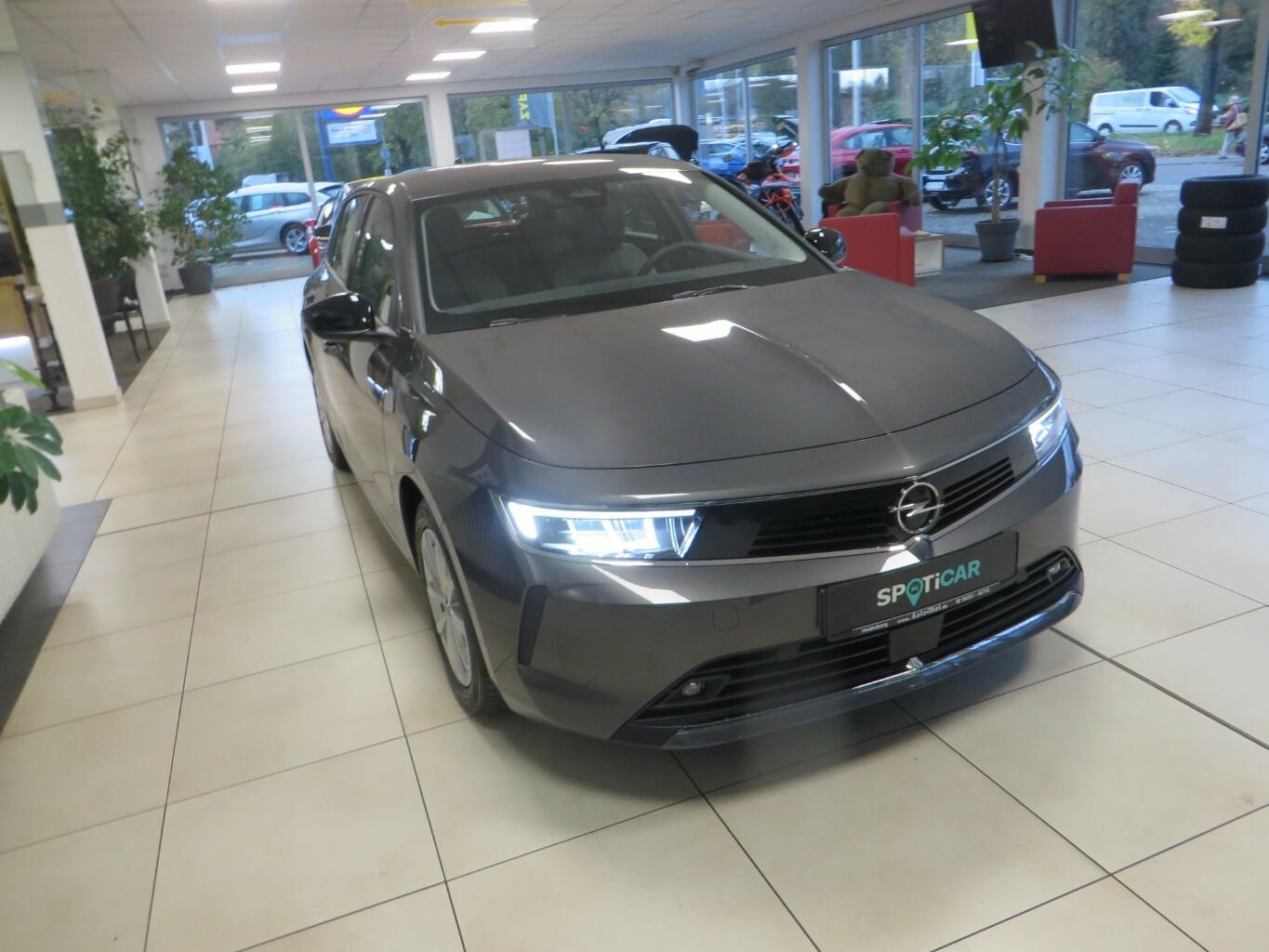 Opel Astra 1,2 Turbo Kamera, Winter-Paket, Navi, AGR-