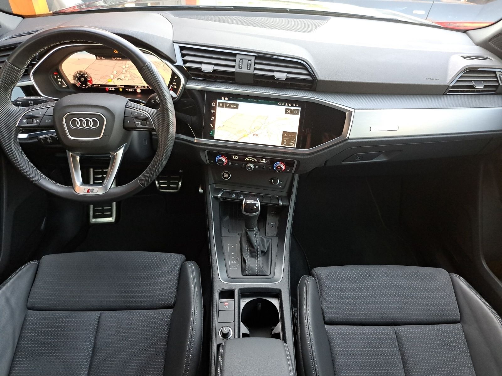 Audi Q3 - Bild 12