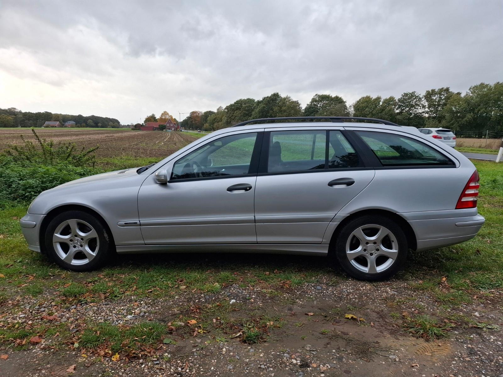 Mercedes-Benz C220 2005 — photo 5