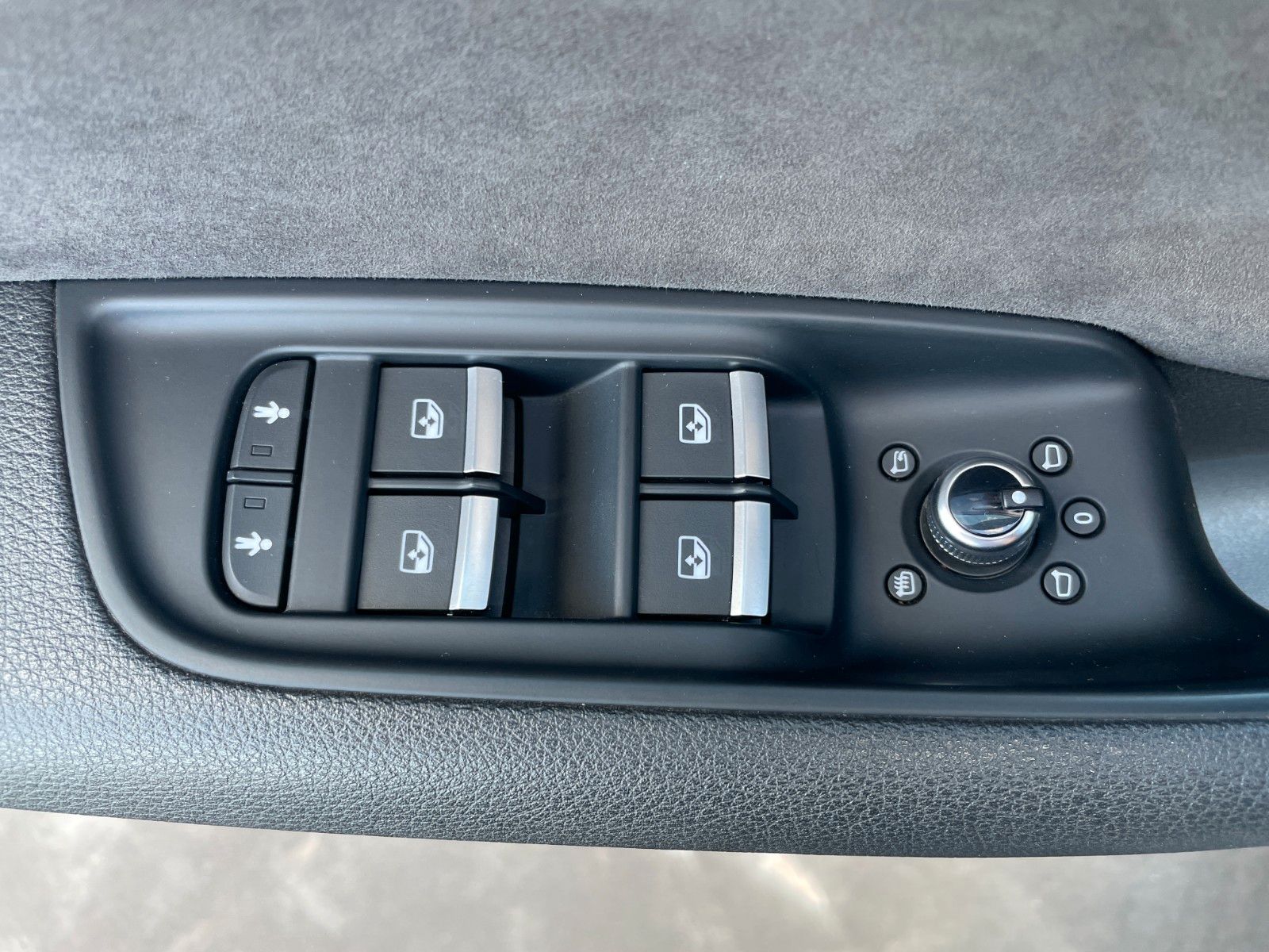 Audi Q7 50 TDI Qu. S line/7Sitze/Pano/AHK/ACC/Standhe foto 25