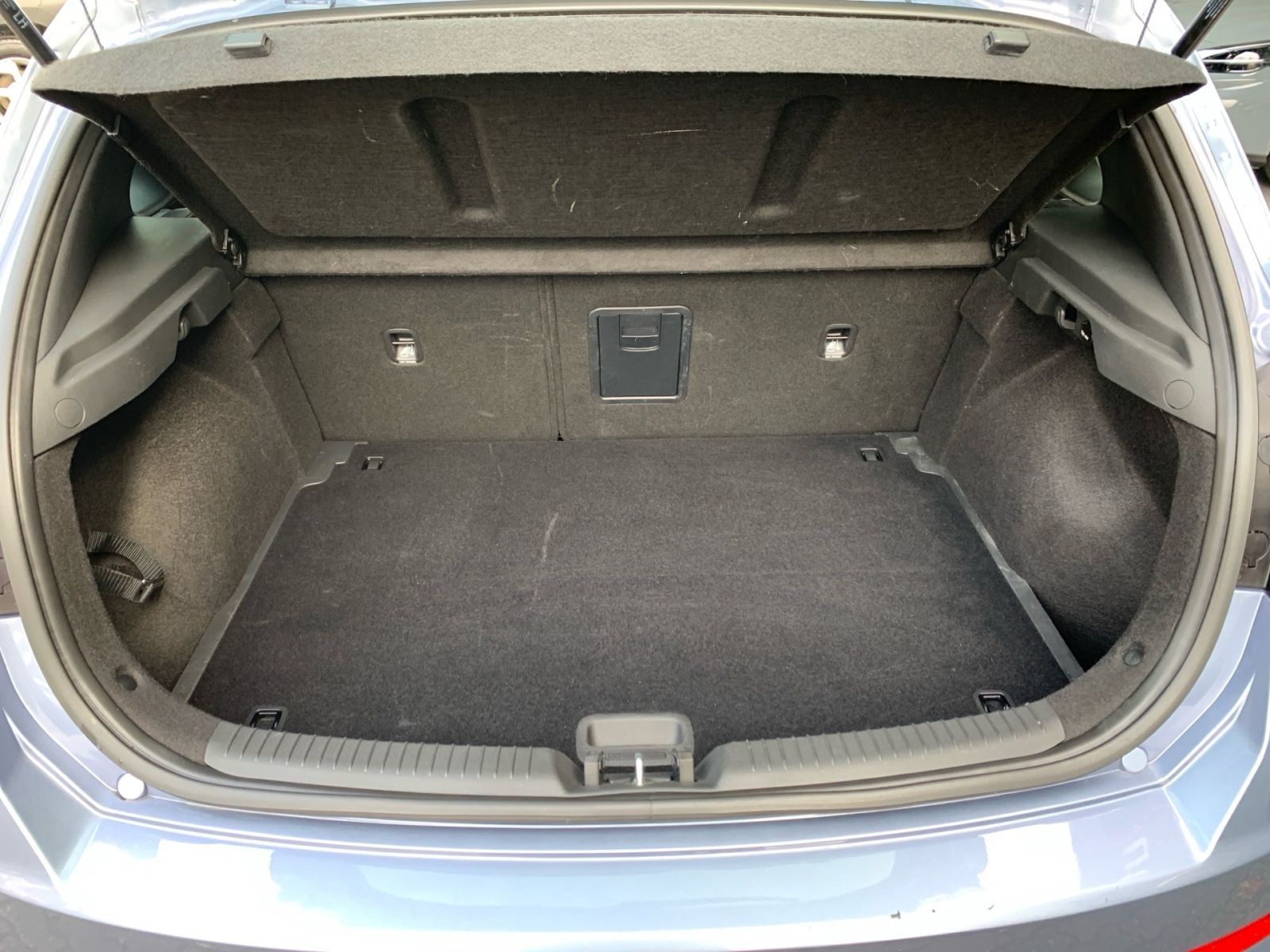 Fahrzeugabbildung Hyundai i30 1.0 T-GDI Advantage Navi LED