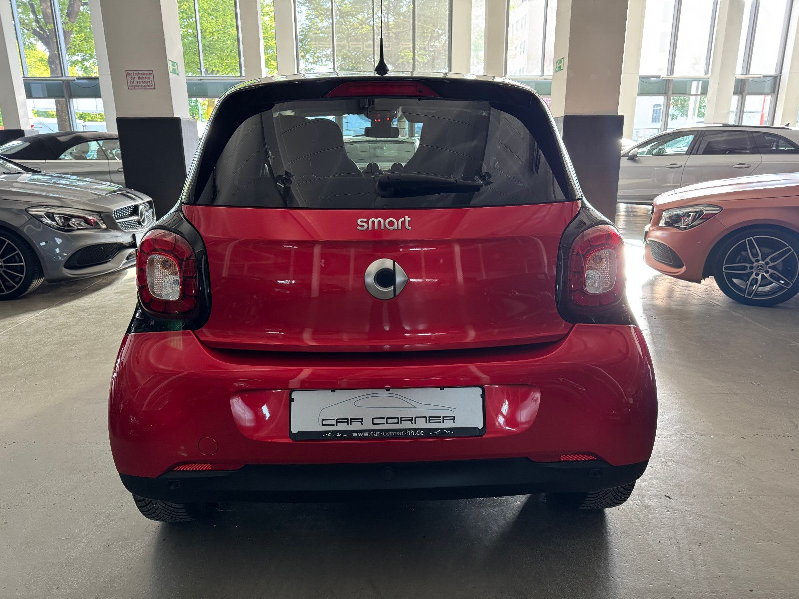 Fahrzeugabbildung Smart ForFour PASSION NAVI PDC SITZHEIZUNG SCHECKHEFT