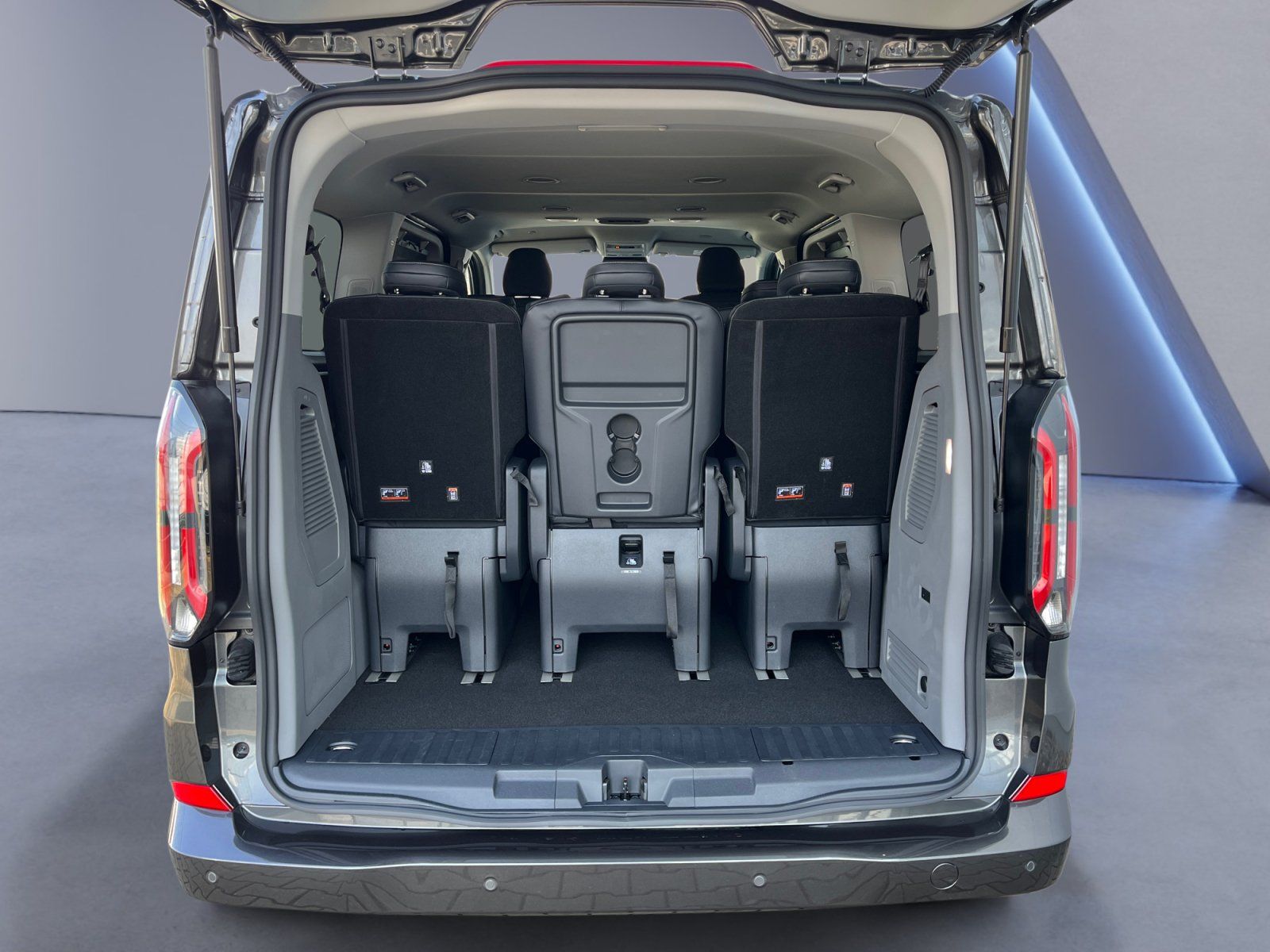 Ford Tourneo Custom - Bild 10