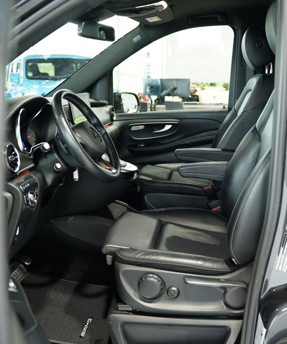 Mercedes Benz V 300