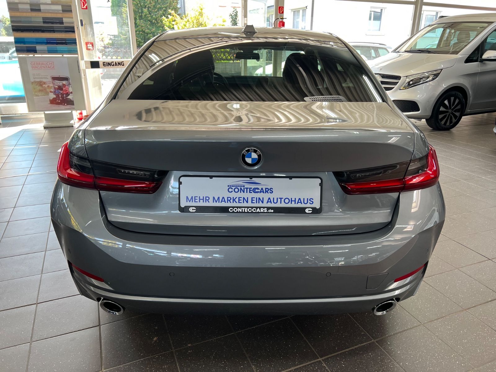 BMW 320d Lim. x Drive AHK+Driving Assist foto 9