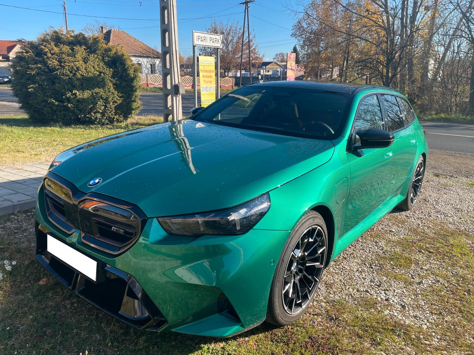 BMW M5 Touring Pano, B&W, AHK, SOFORT!