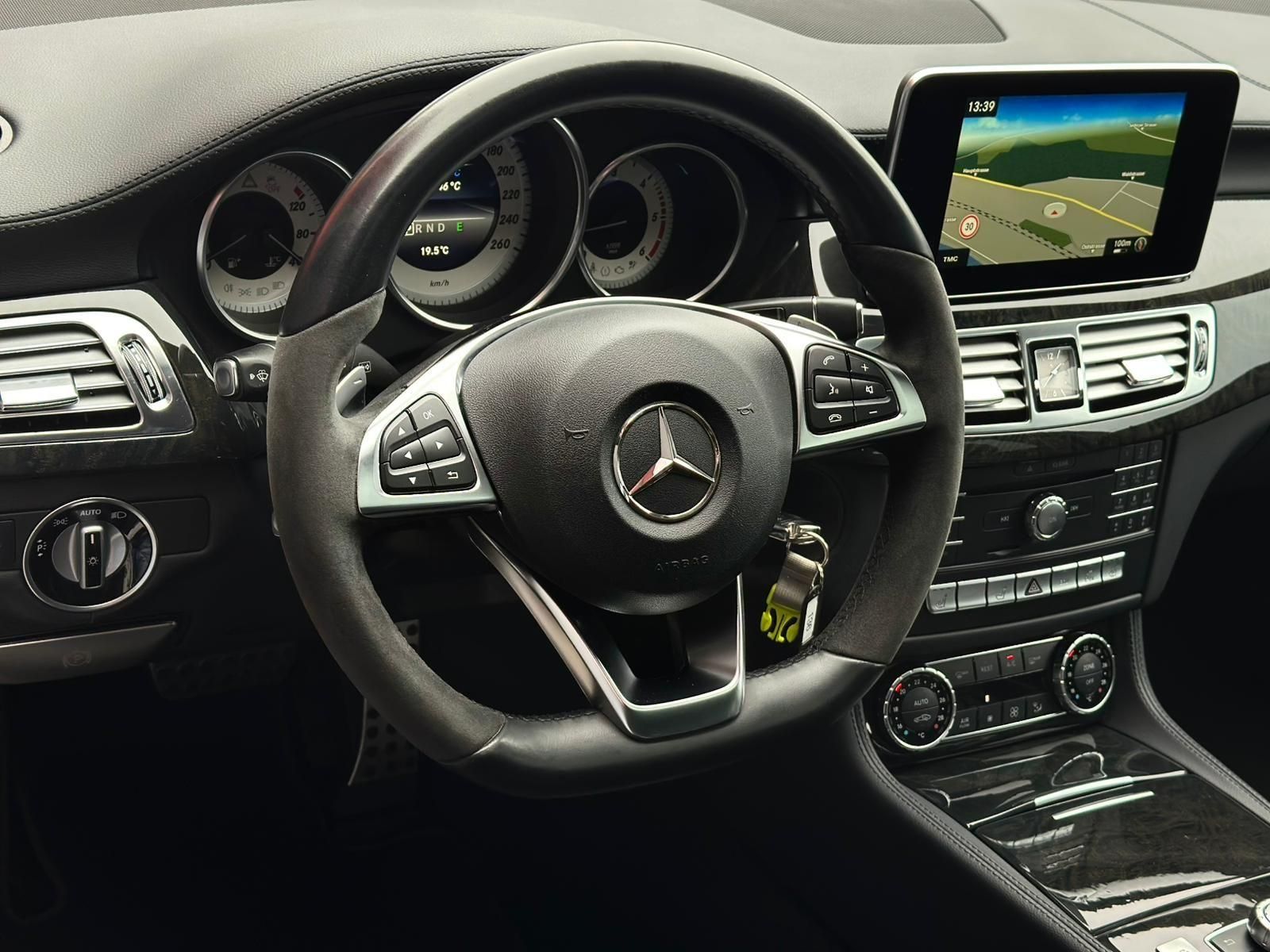 MERCEDES-BENZ CLS250d Shooting Brake AMG EDITION 4M* MULTIBEAM - Image 27