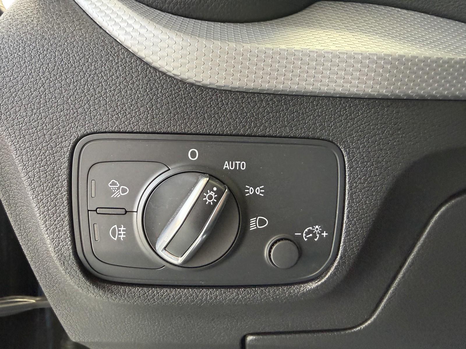 Audi Q2 S-Line Sport 35 Autom., *Matrix *Pano *Kamera, миниатюра 20