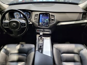 Volvo XC90 - 8