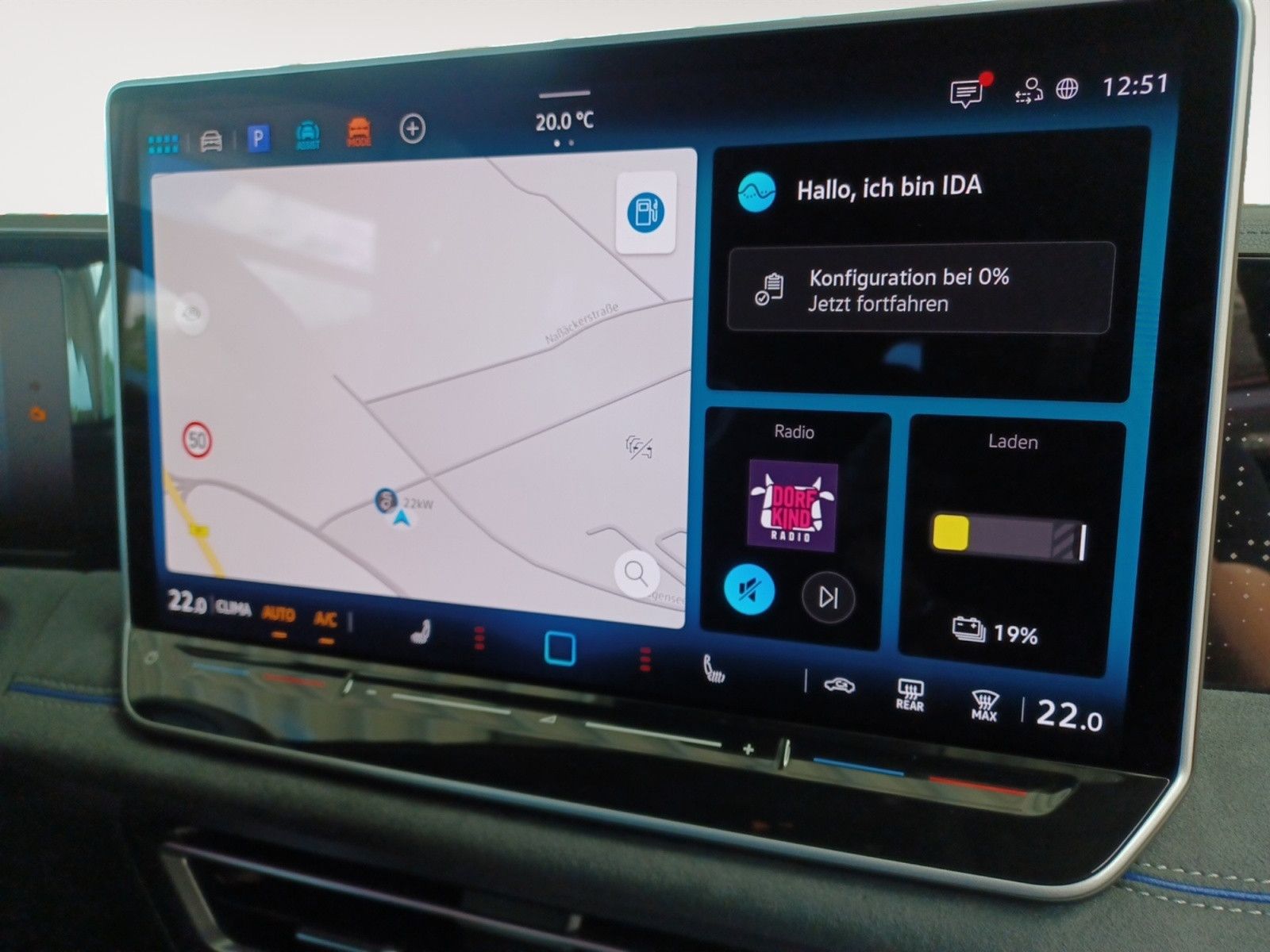 Fahrzeugabbildung Volkswagen Tiguan 1.5 eHybrid DSG R-Line AHZV, Matrix LED