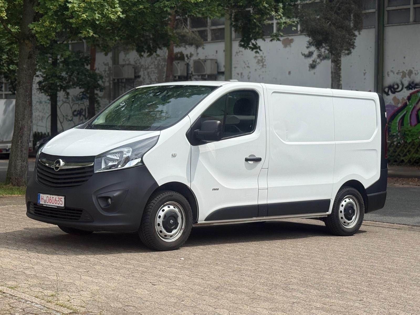 Opel Vivaro B Kasten/Kombi Kasten L1H1  2,9t TÜV NEU