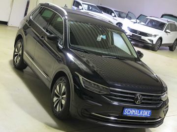 Volkswagen Tiguan - 9