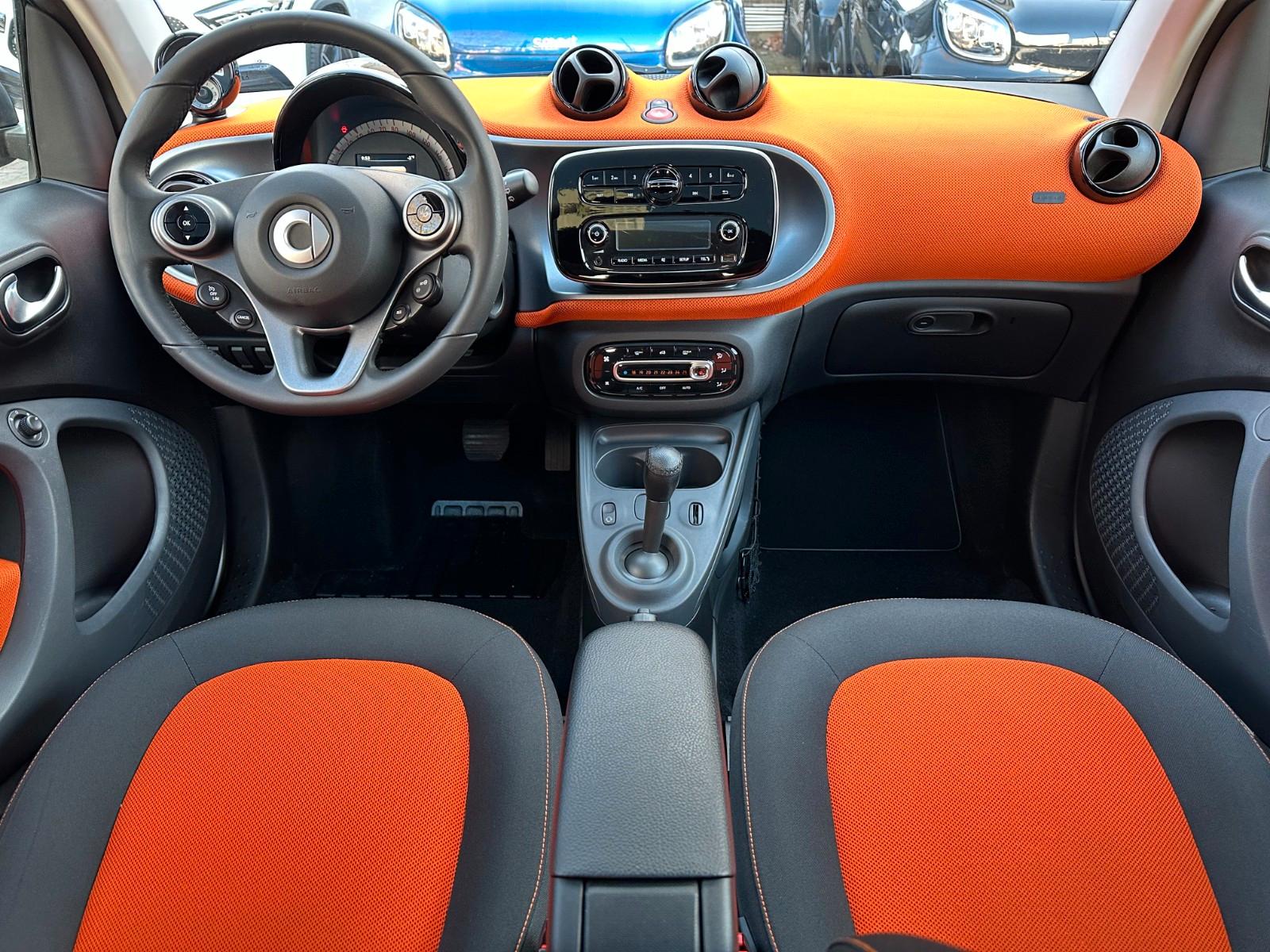 Smart fortwo TWIN passion*LED*KLIMA*PANO*AUDIO*SHZ*