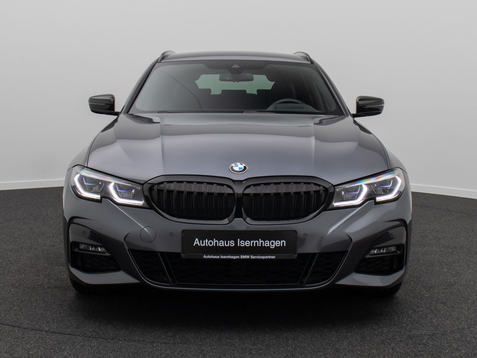 Fahrzeugabbildung BMW 330e M Sport Kamera Laser HUD DAB H/K AHK 19Zoll