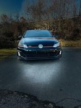 Volkswagen Golf 7 GTI - Volkswagen Caddy: Limousine