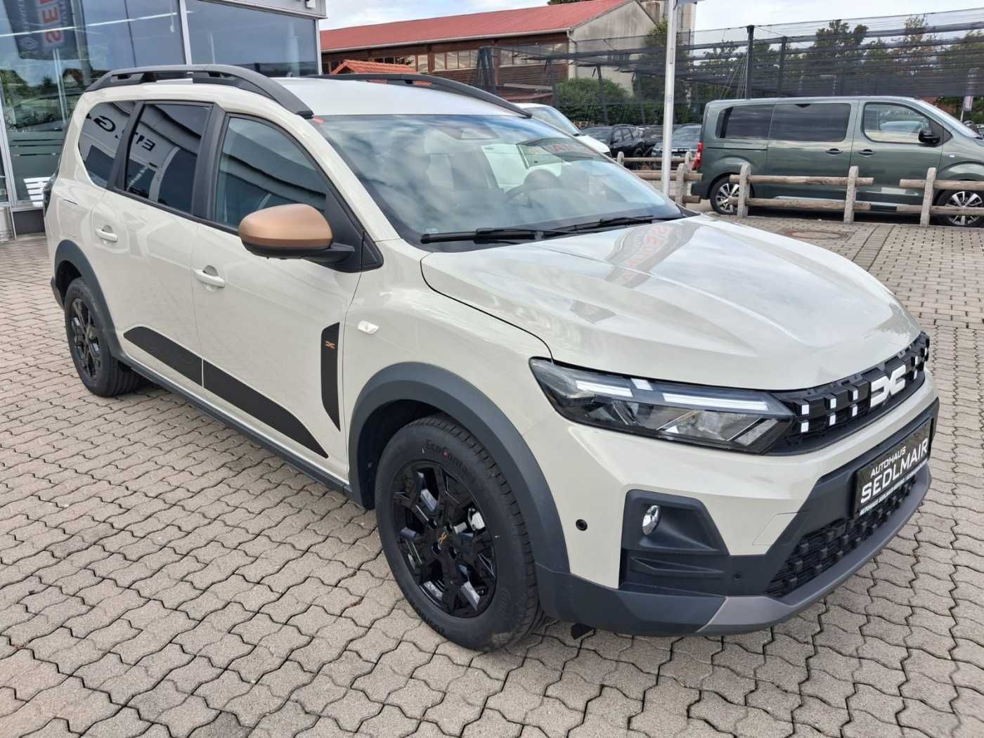 Dacia Jogger Extreme 1.8 Hybrid 155 5-Sitzer, Winter , imagem 2