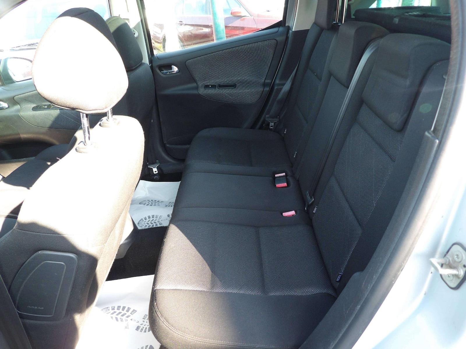 Peugeot 207 2008 — photo 10