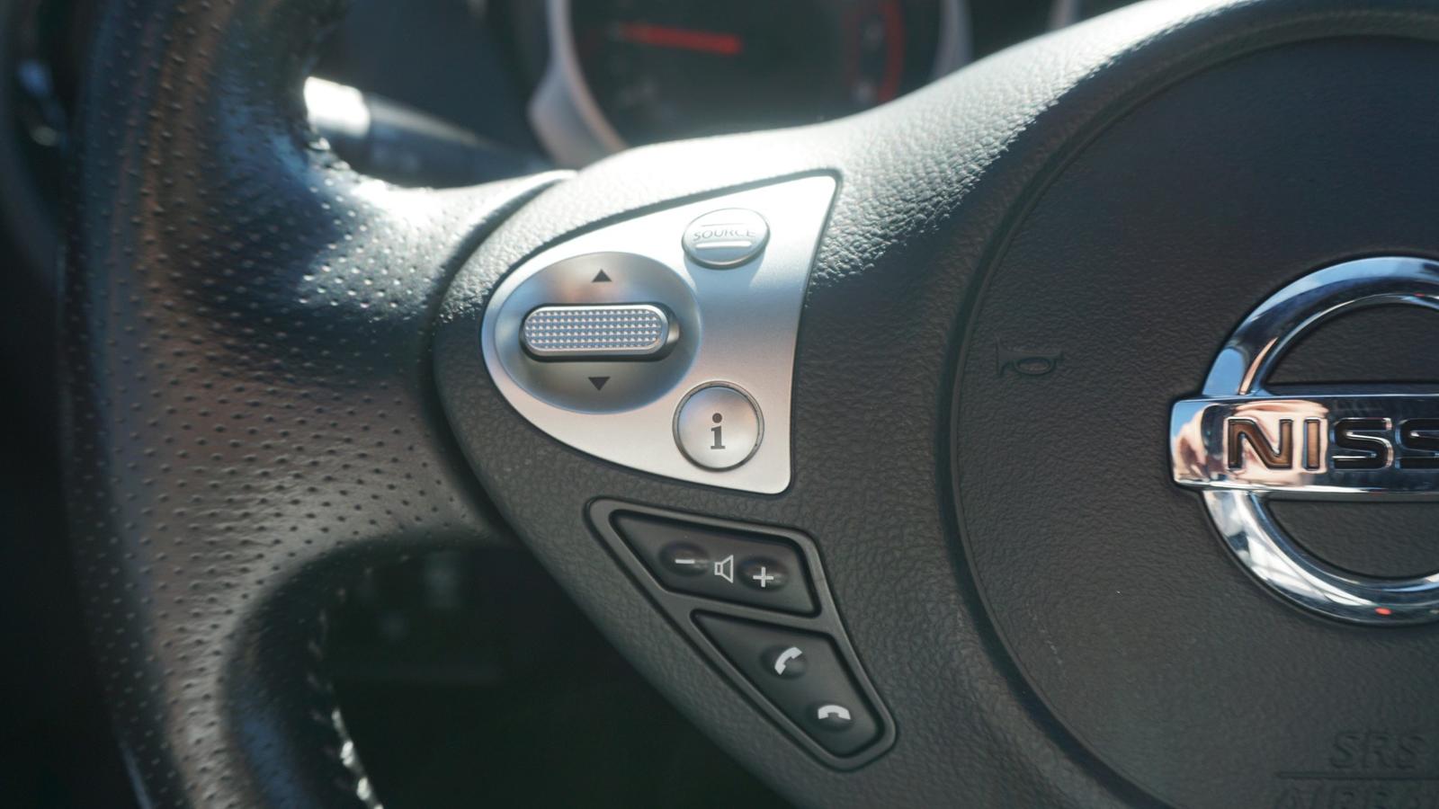 Nissan Juke 1.6 DIG-T N-Connecta 4x4 Xenon Navi Kamera