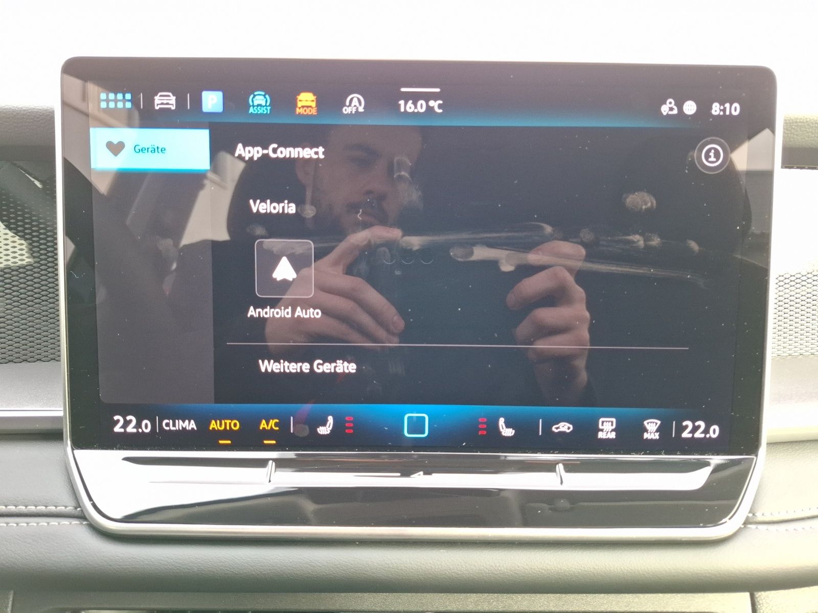 Fahrzeugabbildung Volkswagen Tayron eTSI Life DSG 7-Si Matrix AHK Navi AID AC