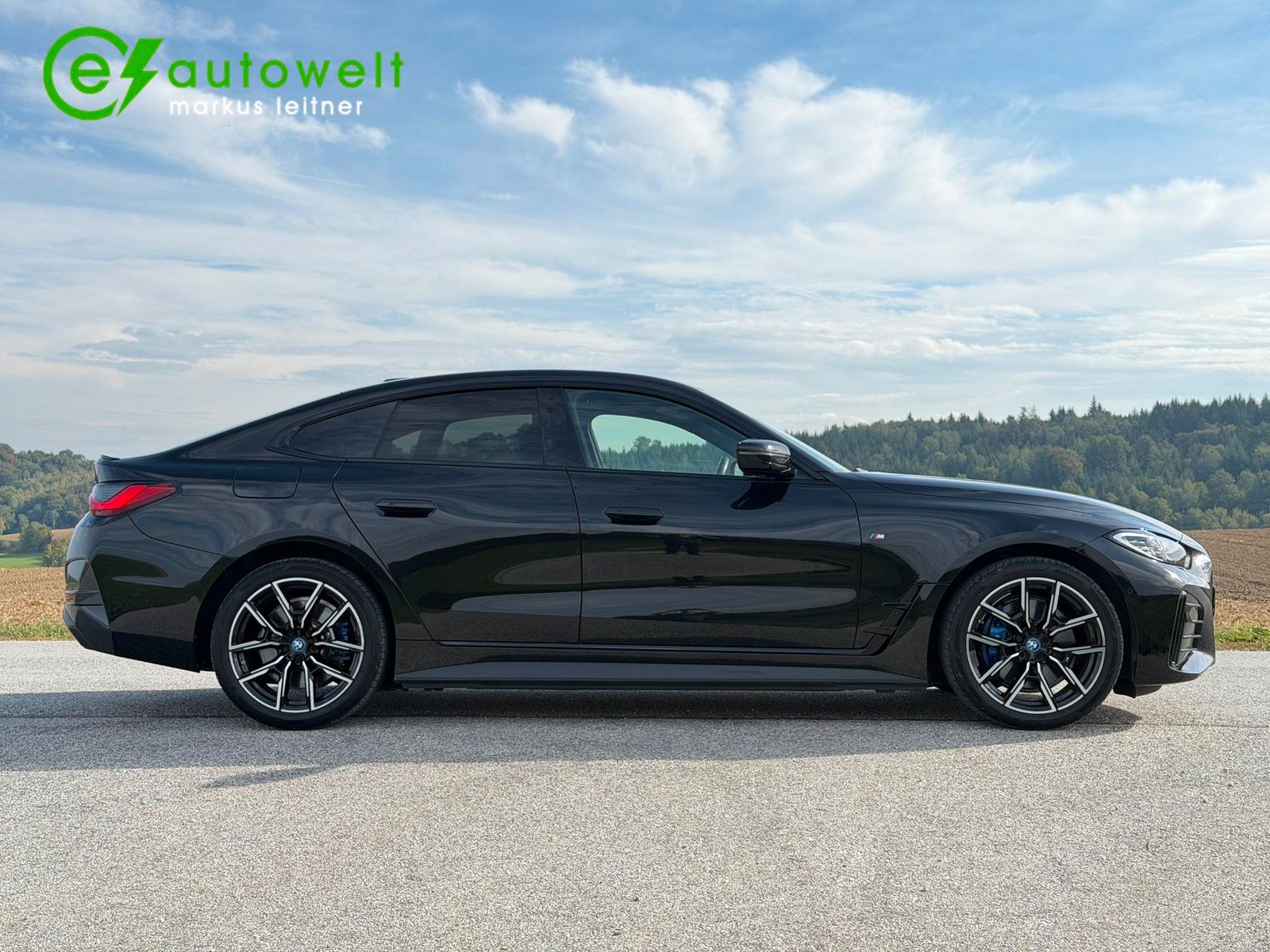 BMW i4 eDrive35 M Sport DAPro HeadUp Glasdach Memory imagem 3
