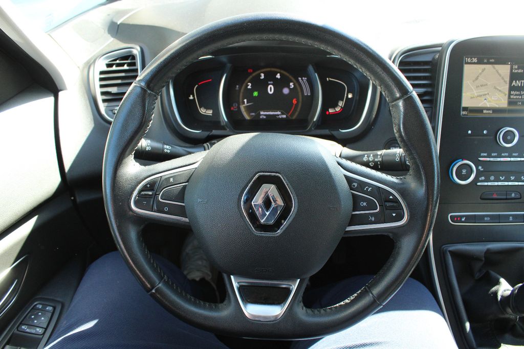 RENAULT Scenic – Bild 14 von 20