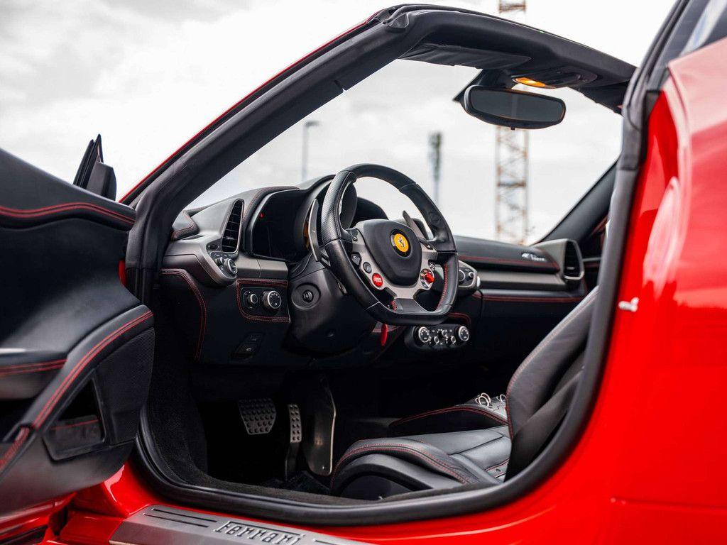 FERRARI 458 SPIDER 4.5I V8 - 571 ch