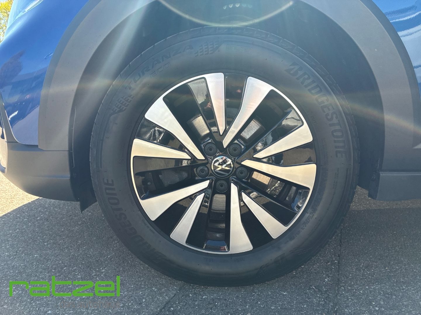 Fahrzeugabbildung Volkswagen Taigo Life 1.0 TSI Navi LED ACC Apple CarPlay An