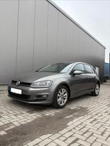 Volkswagen Golf 1.2 TSI / unfallfrei /TÜV 02/27 / Xenon - Volkswagen Golf: Unfall