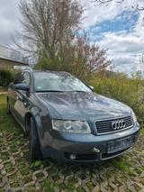 Audi A4 B6 Avant 2.0 FSI  150 PS - Audi A4 aus 2003: Kombi