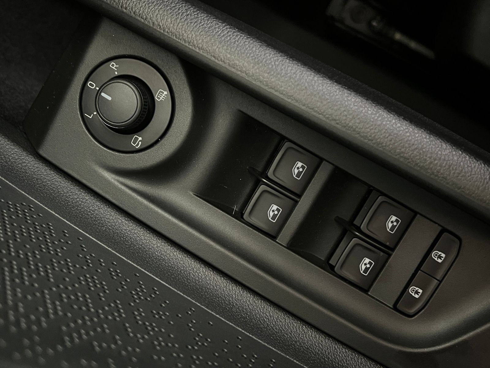 Fahrzeugabbildung SKODA Enyaq Coupé 85 Sportline *AHK, Matrix-LED, 21"-F