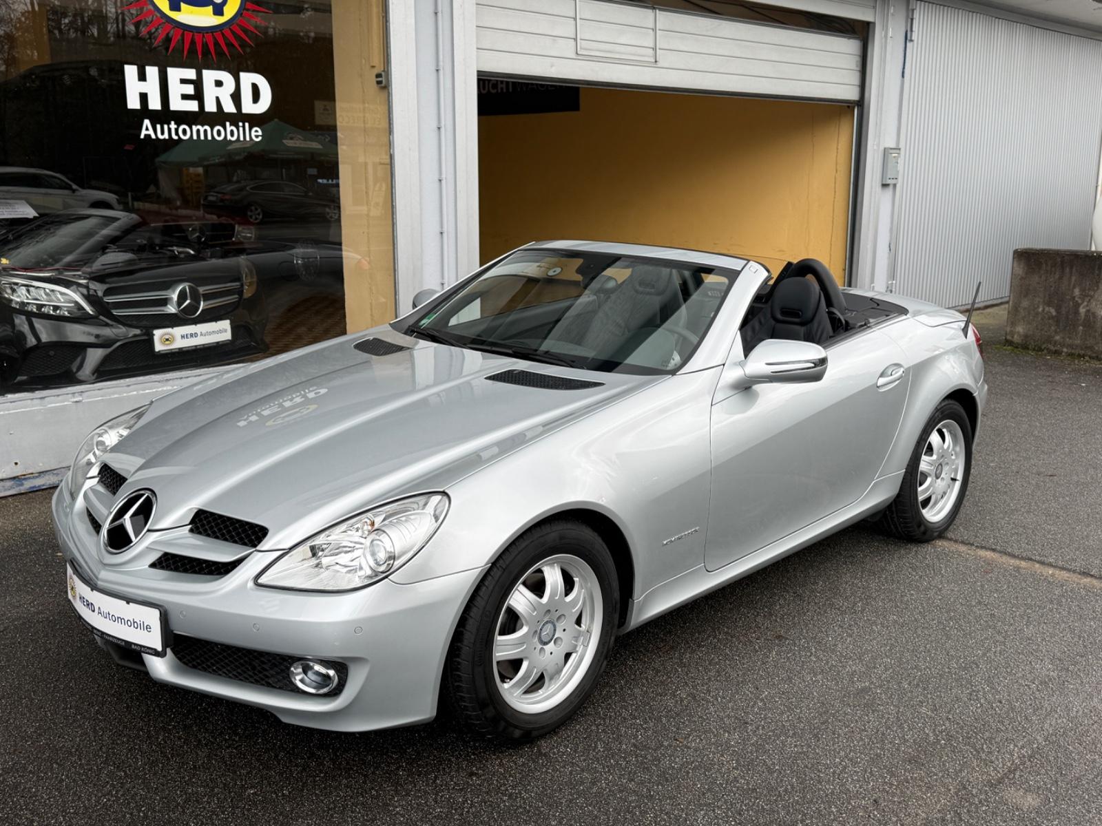 Mercedes-Benz SLK 200 KOMPRESSOR-Automatik-9700 Km-1 Hand !!