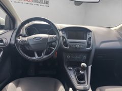 FORD Focus Turnier Business, Klima,  Apple Carplay, A