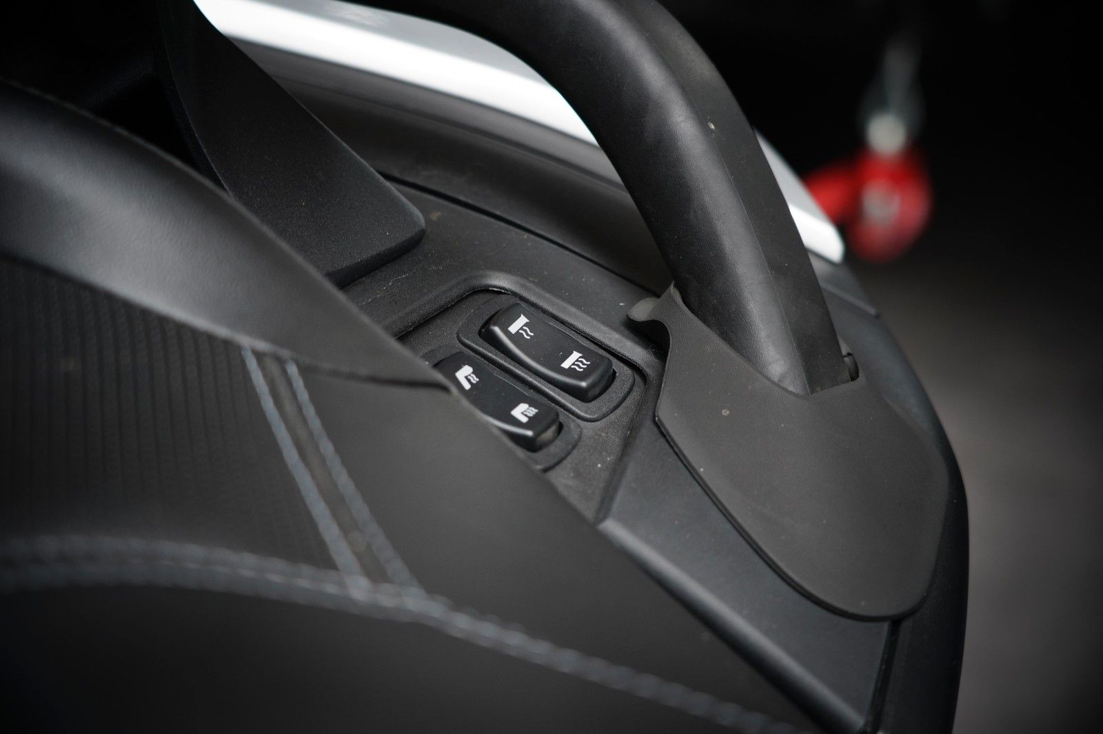 Fahrzeugabbildung Can Am Spyder RT LTD mit Armlehnen