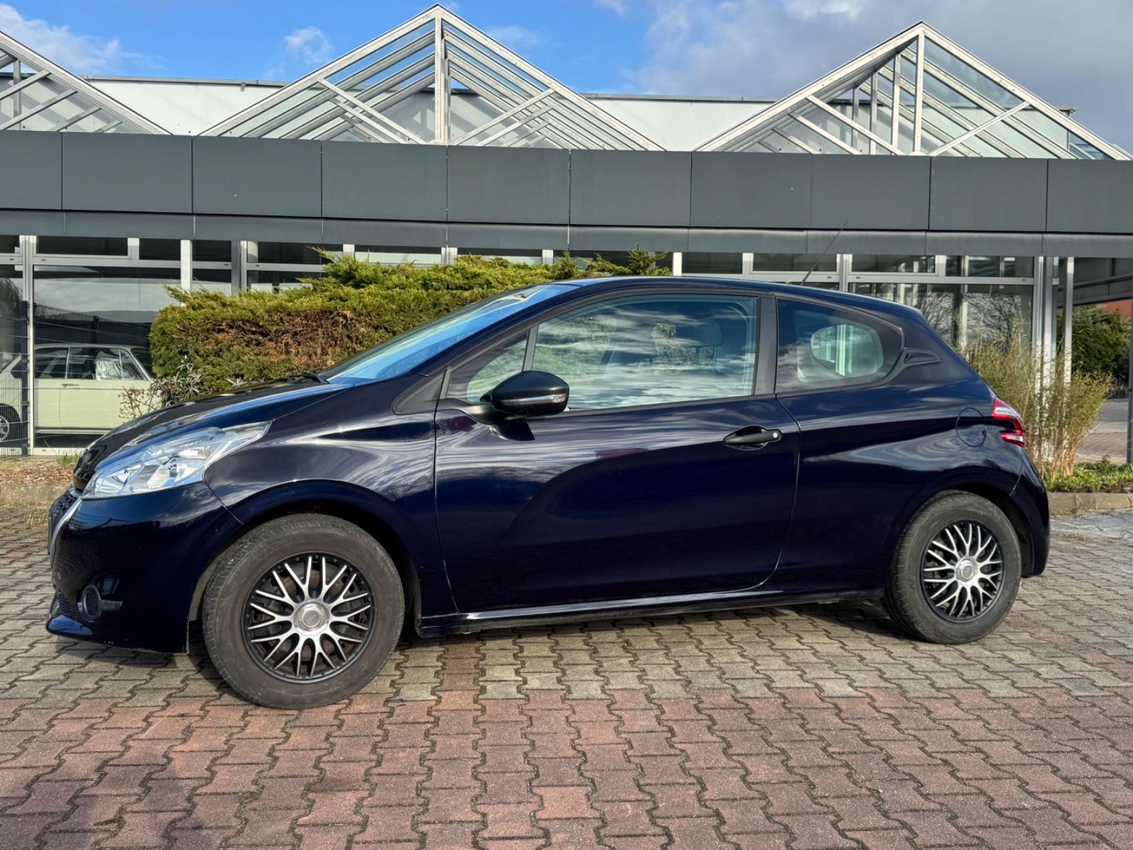 Peugeot 208 Access