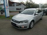 Volkswagen Passat Variant BlueMotion/AHK/PDC/Sitzh/Tempomat - Volkswagen Passat Variant: Bluemotion