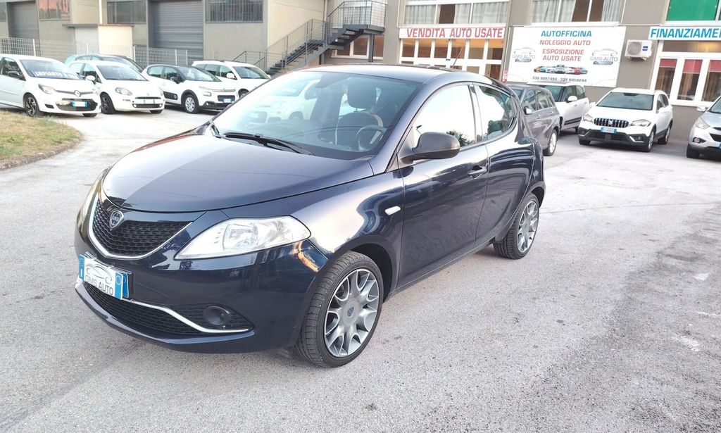 Image of Lancia Ypsilon
