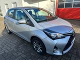 Toyota Yaris Comfort/AUT/NAVI/SHZ/KAM/FREISPRECH/LMF/ - Toyota Gebrauchtwagen in Neumünster