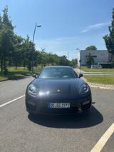 Porsche Panamera GTS GTS - Porsche Gebrauchtwagen in Dortmund