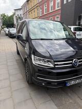 Volkswagen T6 Multivan 2.0 4 Motion highline - VW T6 Multivan in Oberhausen