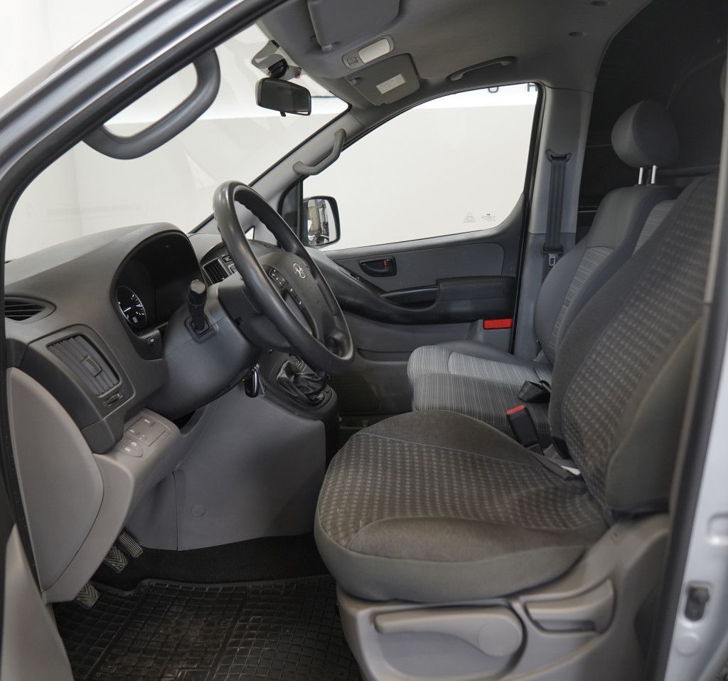 Hyundai H 1