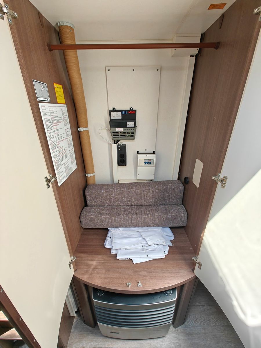 Fahrzeugabbildung Hobby Prestige 720 UKFe - Mover XT4, Isabella Vorzelt