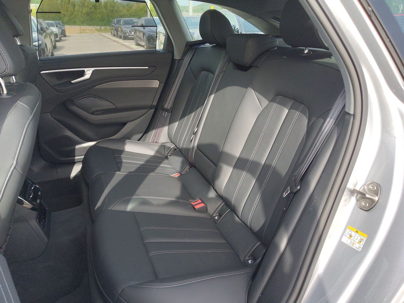 Audi A6 - Bild 13